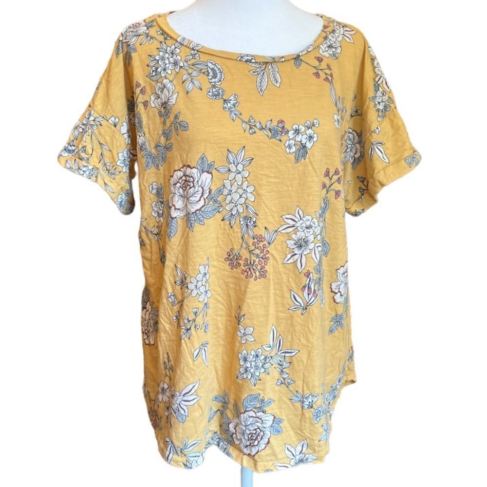 Maurice’s floral tee